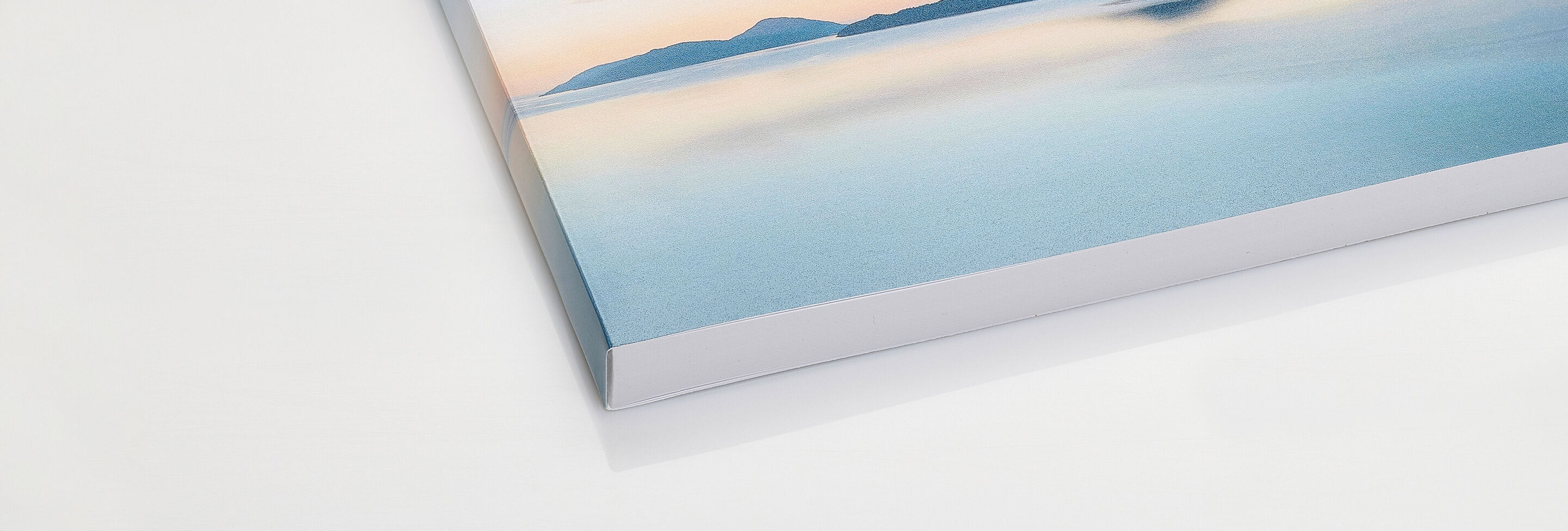 Detailaufnahme eines Fotobuchs mit Softcover Matt.